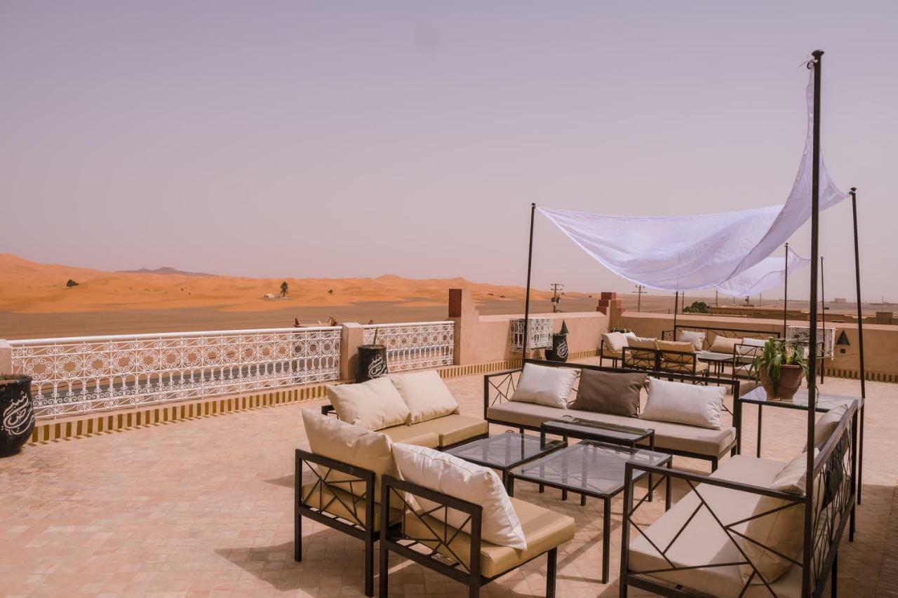 Riad Chebbi メルズーガ エクステリア 写真