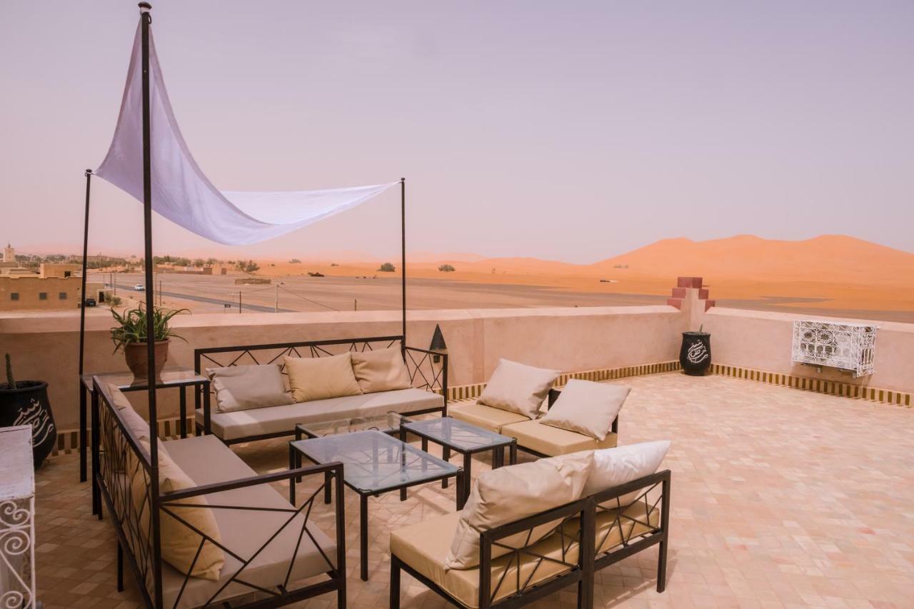 Riad Chebbi メルズーガ エクステリア 写真